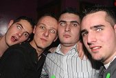 Photo 43 - VALENTIN OU CELIBATAIRE 