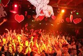 Photo 66 - VALENTIN OU CELIBATAIRE 