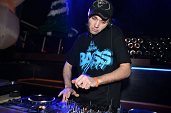 Photo 185 - BASS EFFECT 