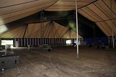 Photo 10 - Montage du chapiteau d'Obigies