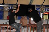 Photo 78 - Montage du chapiteau d'Obigies