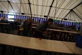 Photo 107 - Montage du chapiteau d'Obigies