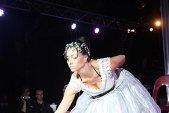 Photo 327 - Jeux inter-comités  Show Streap Tease