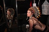 Photo 421 - Jeux inter-comités  Show Streap Tease