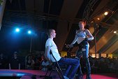 Photo 523 - Jeux inter-comités  Show Streap Tease