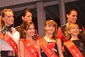 Photo 32 - Remise des echarpes Miss Tournai