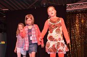 Photo 52 - Remise des echarpes Miss Tournai