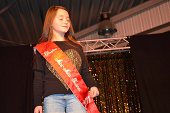 Photo 54 - Remise des echarpes Miss Tournai