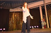 Photo 82 - Remise des echarpes Miss Tournai