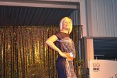 Photo 124 - Remise des echarpes Miss Tournai