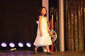 Photo 217 - Remise des echarpes Miss Tournai