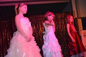 Photo 223 - Remise des echarpes Miss Tournai