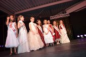 Photo 257 - Remise des echarpes Miss Tournai