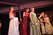 Photo 261 - Remise des echarpes Miss Tournai