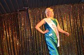 Photo 282 - Remise des echarpes Miss Tournai