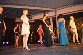 Photo 289 - Remise des echarpes Miss Tournai