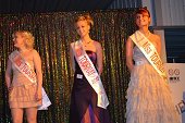 Photo 320 - Remise des echarpes Miss Tournai
