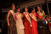 Photo 337 - Remise des echarpes Miss Tournai