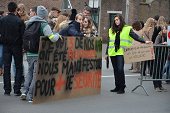 Photo 26 - Manifestation de l'école Campin