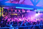 Photo 24 - Showers on the dancefloor 