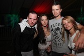 Photo 300 - Bush party