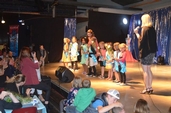 Photo 167 - Remise des echarpes Miss Dottignies