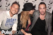 Photo 331 - Nabilla non mais à l'eau quoi